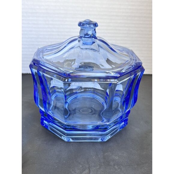 Vintage Indiana Glass Ice Blue Concord Candy Dish w/Lid Transparent Octagon - Picture 1 of 8